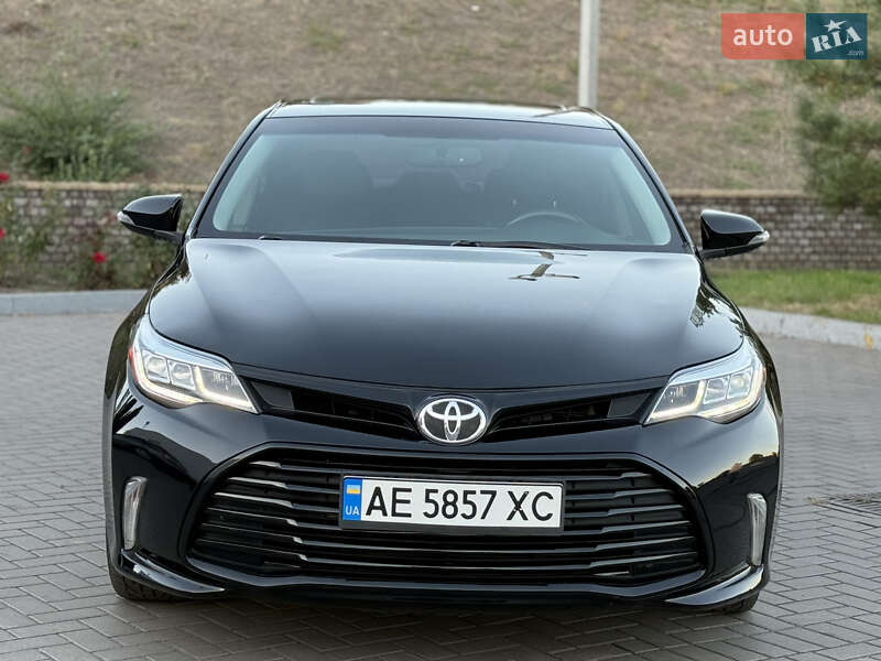 Toyota Avalon 2015