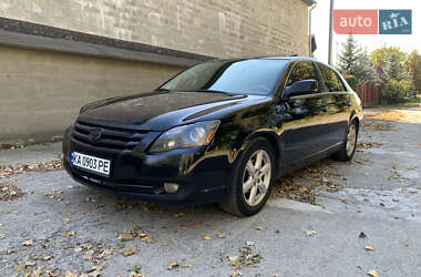 Седан Toyota Avalon 2005 в Києві