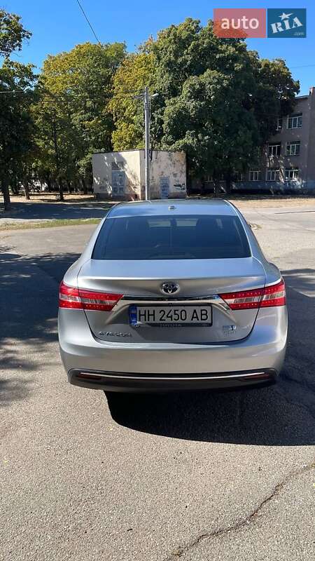 Седан Toyota Avalon 2015 в Одессе
