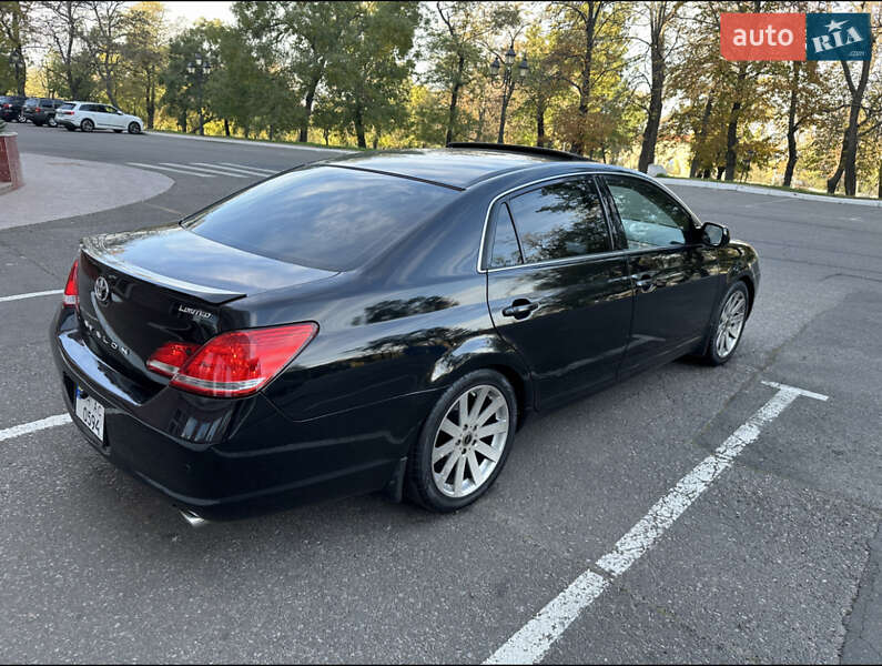 Седан Toyota Avalon 2007 в Одессе