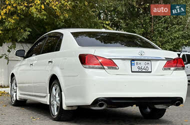 Седан Toyota Avalon 2011 в 