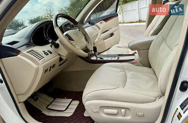 Седан Toyota Avalon 2011 в 
