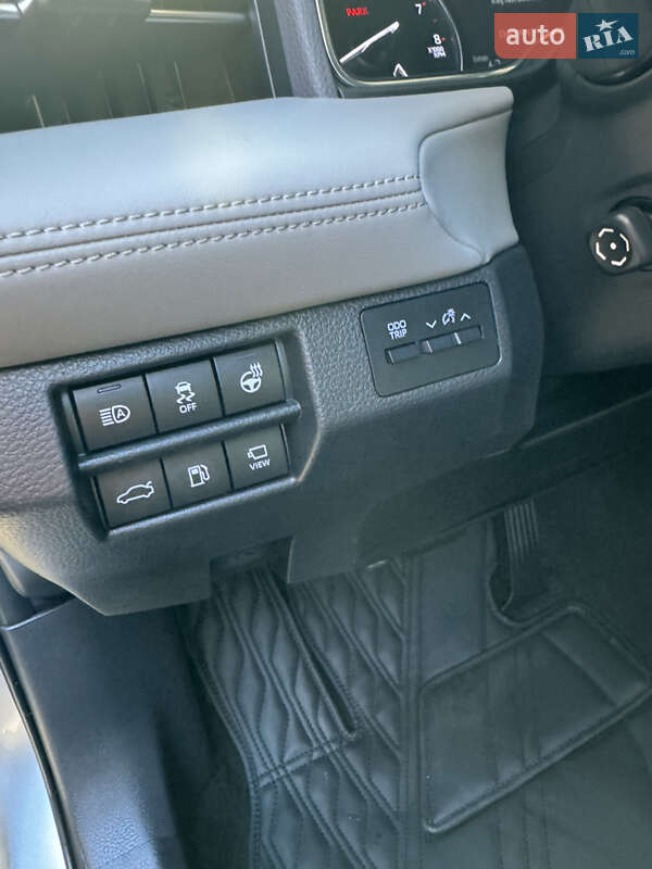 Седан Toyota Avalon 2019 в Чорноморську фото 25 Седан Toyota Avalon 2019 в Чорноморську