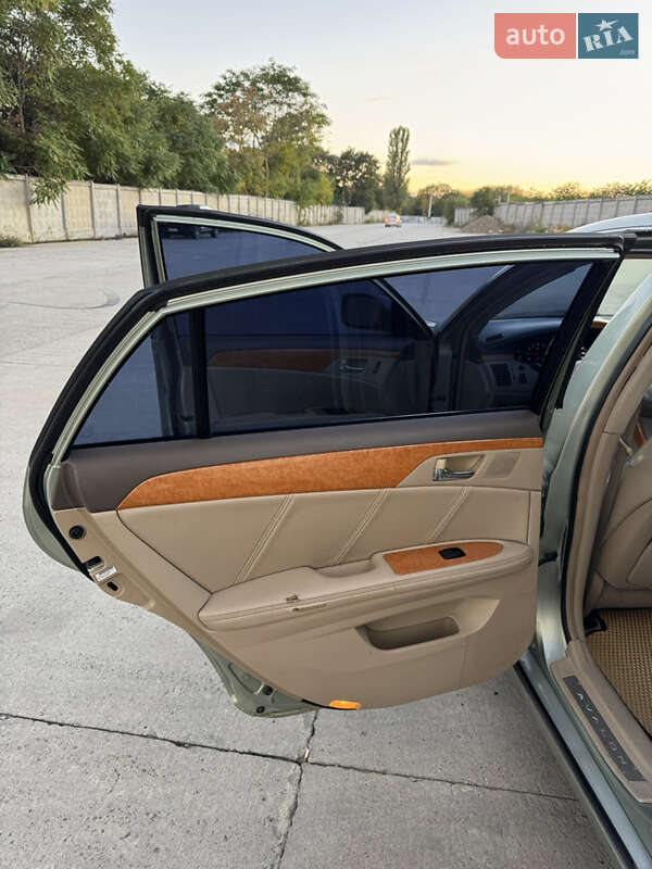Седан Toyota Avalon 2006 в Одессе