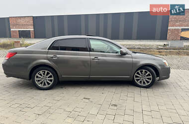 Седан Toyota Avalon 2007 в 