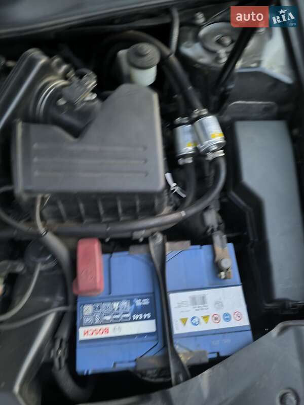 Седан Toyota Avalon 2008 в Киеве