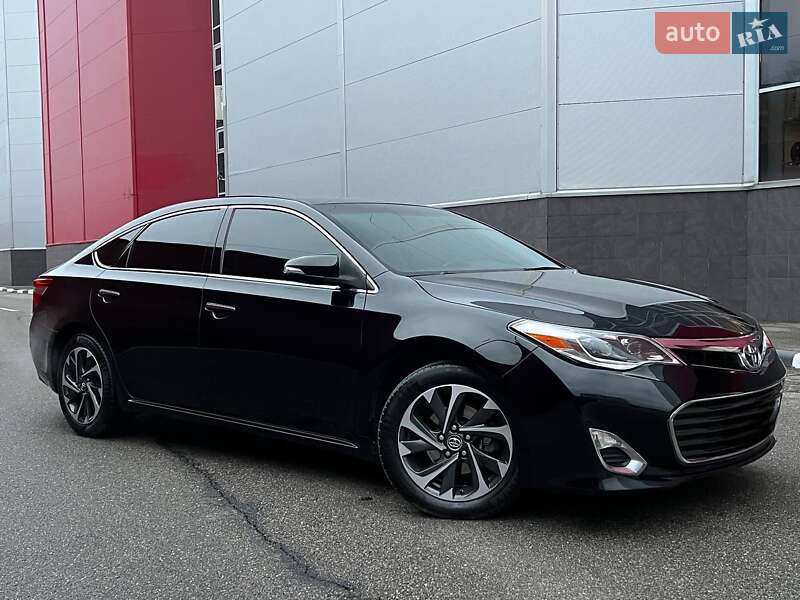 Toyota Avalon 2013