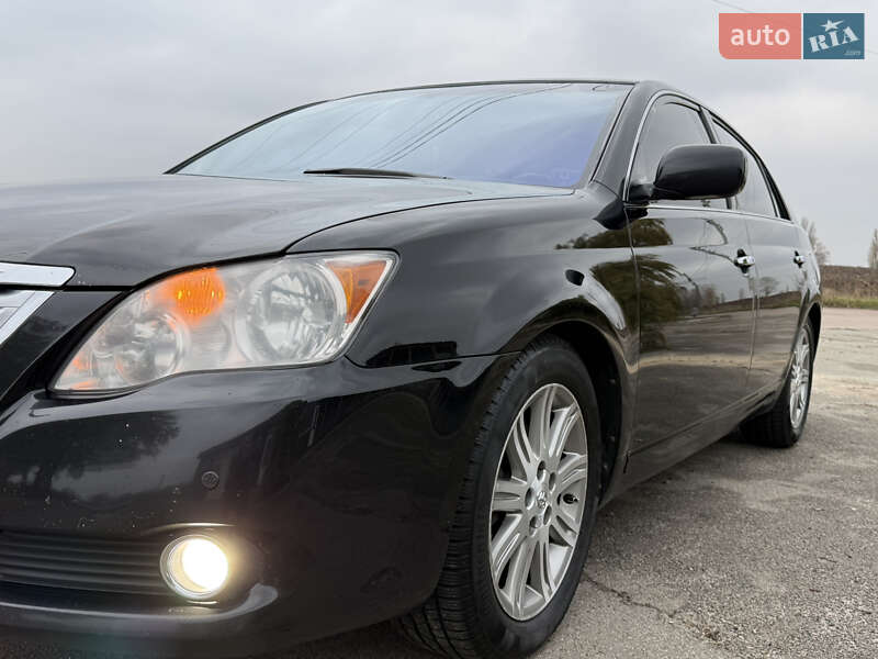 Седан Toyota Avalon 2008 в Борисполі