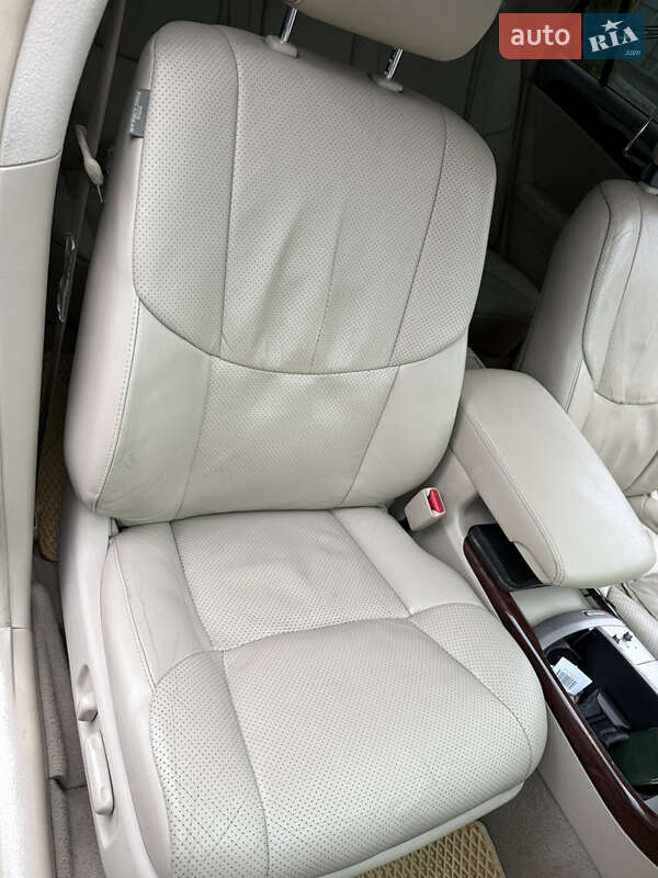 Седан Toyota Avalon 2008 в Борисполі