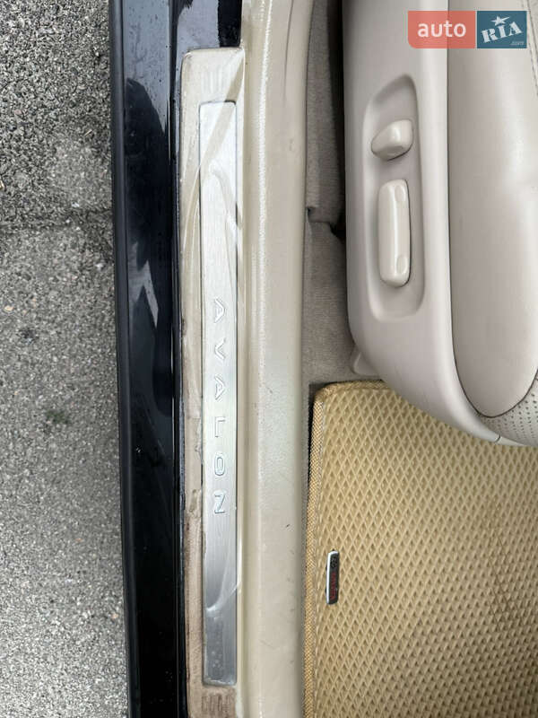 Седан Toyota Avalon 2008 в Борисполі