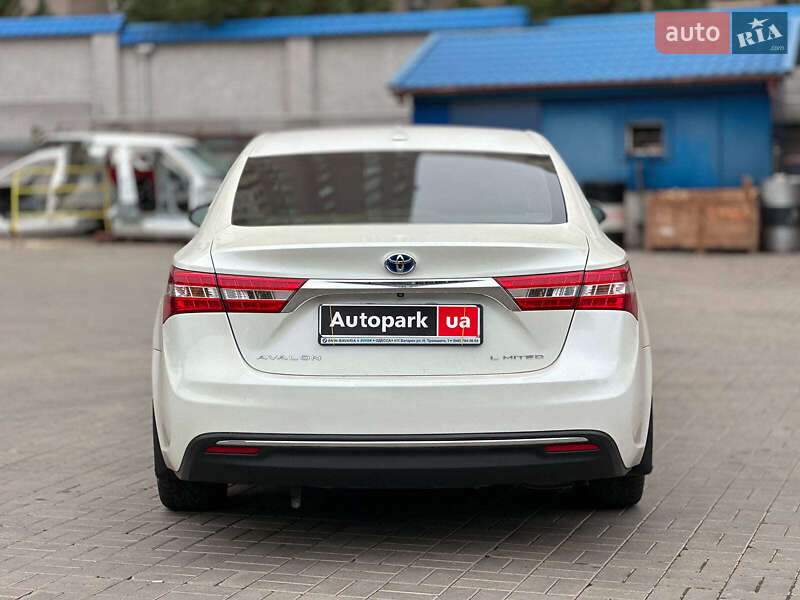 Седан Toyota Avalon 2013 в Одессе