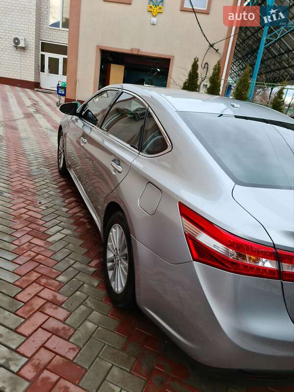 Седан Toyota Avalon 2014 в Кропивницком фото 3 Седан Toyota Avalon 2014 в Кропивницком