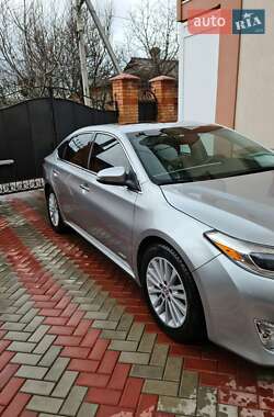 Седан Toyota Avalon 2014 в Кропивницькому