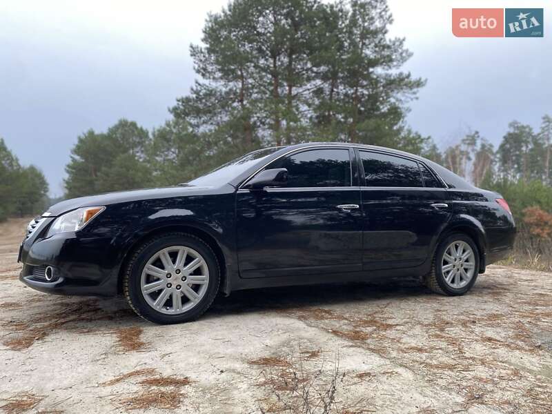 Седан Toyota Avalon 2007 в Черкасах