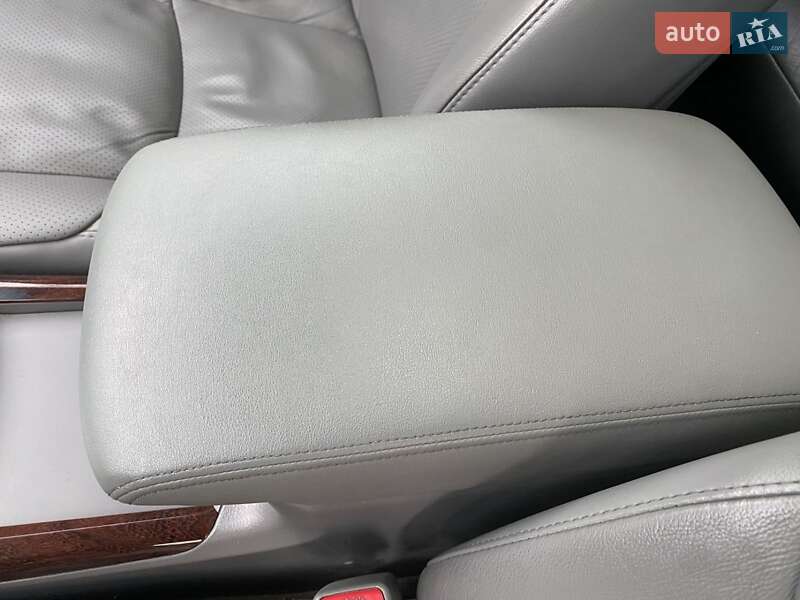 Седан Toyota Avalon 2007 в Черкасах