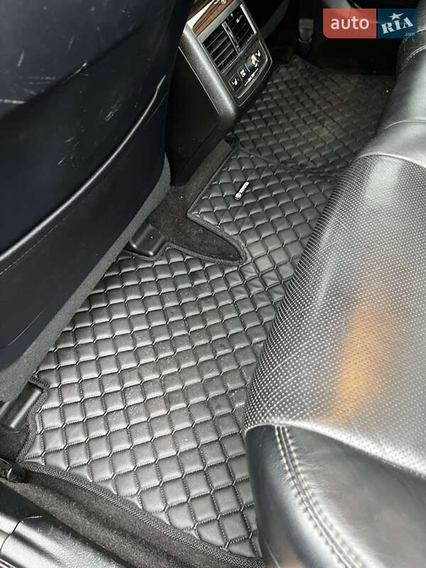 Седан Toyota Avalon 2015 в Житомире фото 20 Седан Toyota Avalon 2015 в Житомире