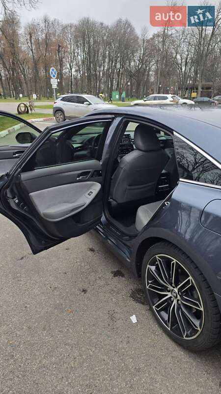 Седан Toyota Avalon 2019 в Харкові
