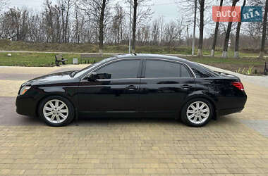 Седан Toyota Avalon 2006 в Житомирі