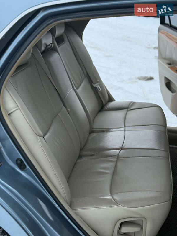 Седан Toyota Avalon 2005 в Кропивницком