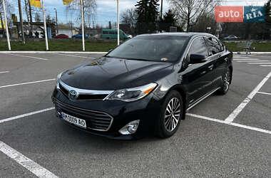 Седан Toyota Avalon 2015 в Житомире