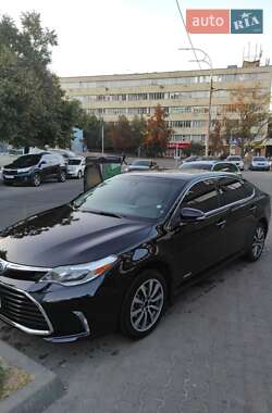 Седан Toyota Avalon 2016 в Киеве