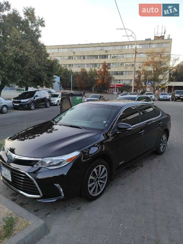 Toyota Avalon 2016