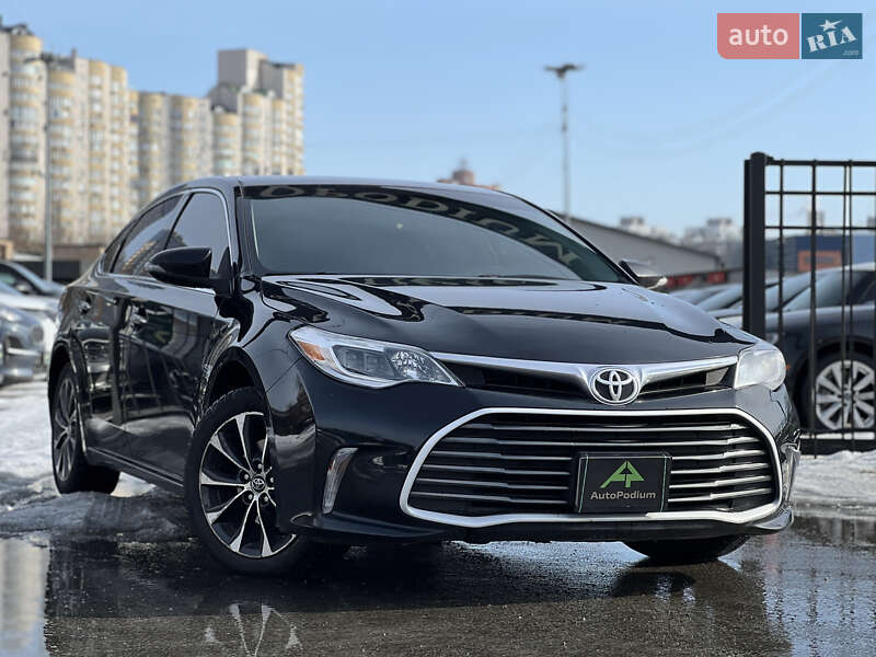 Toyota Avalon 2015