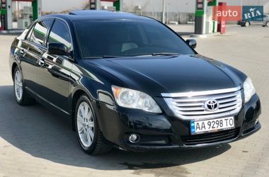 Седан Toyota Avalon 2008 в Житомире