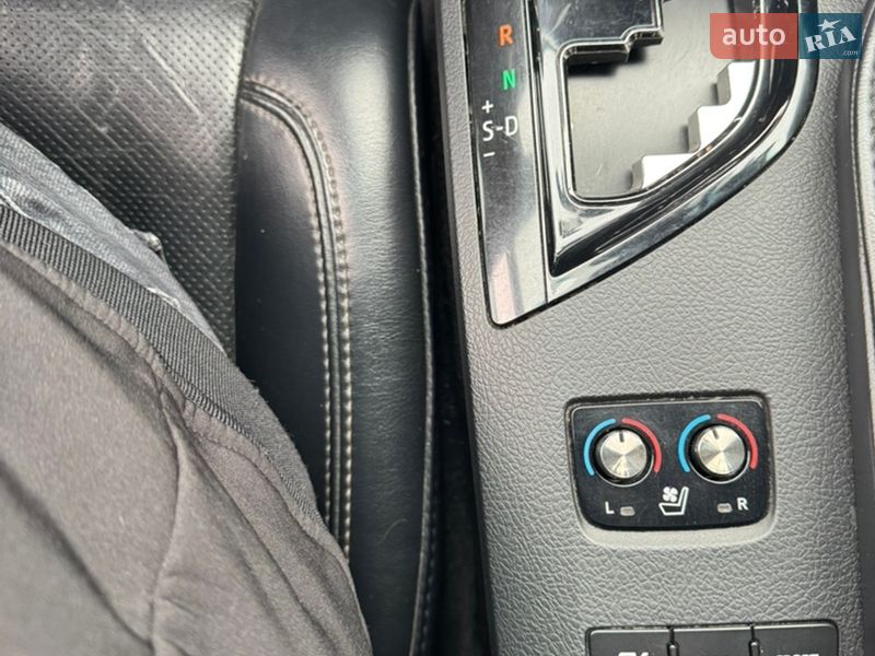 Седан Toyota Avalon 2014 в Харькове