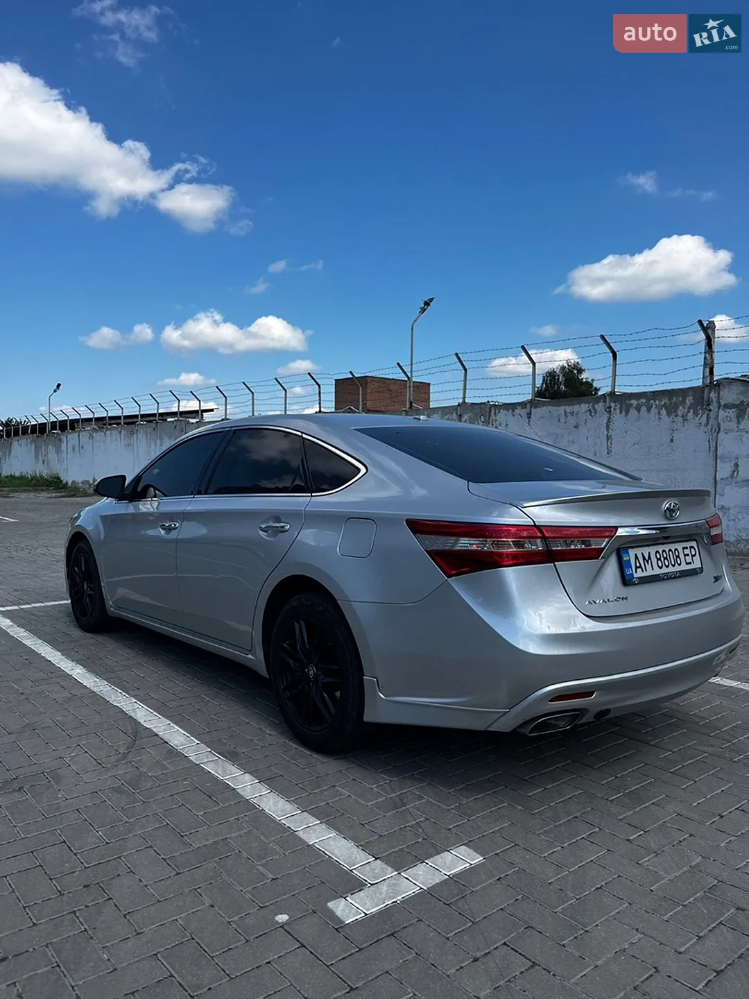 2014 Toyota Avalon - мініатюра 3