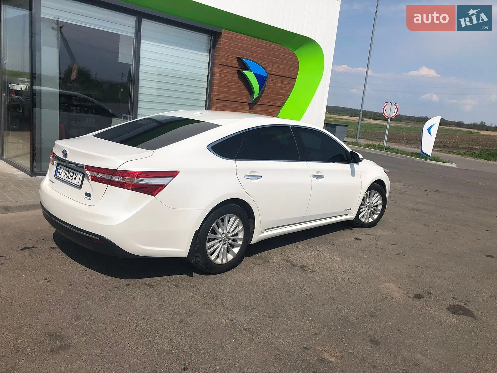 2012 Toyota Avalon - мініатюра 2