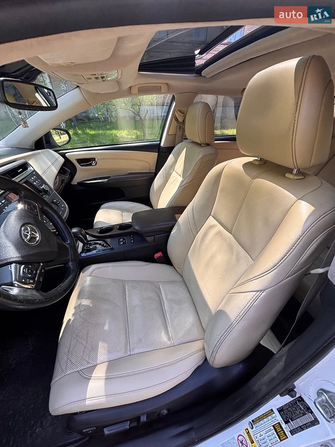 2012 Toyota Avalon - мініатюра 11