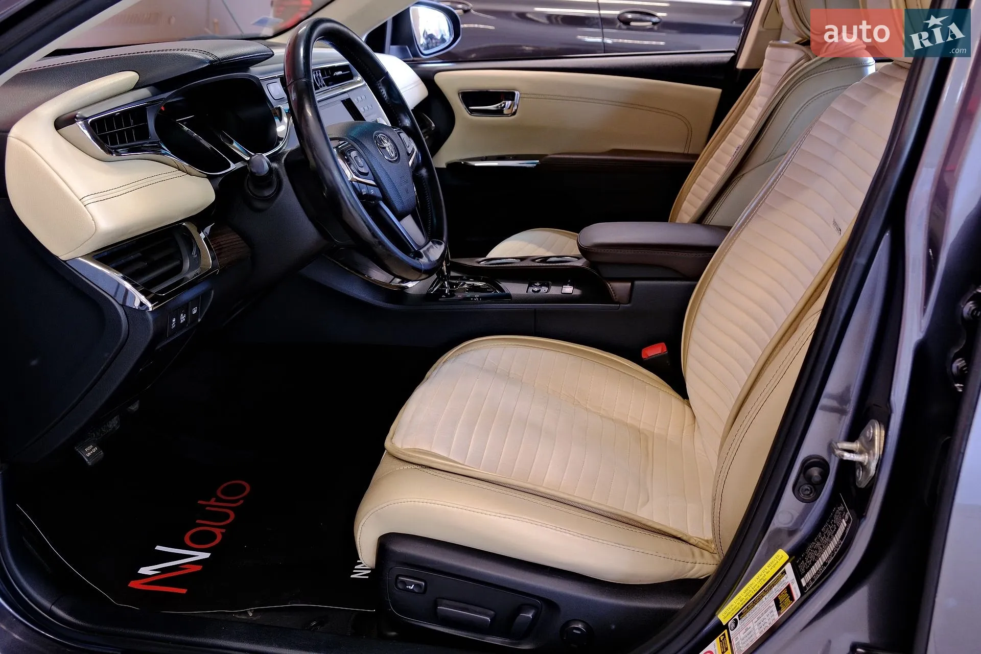 2013 Toyota Avalon - мініатюра 25