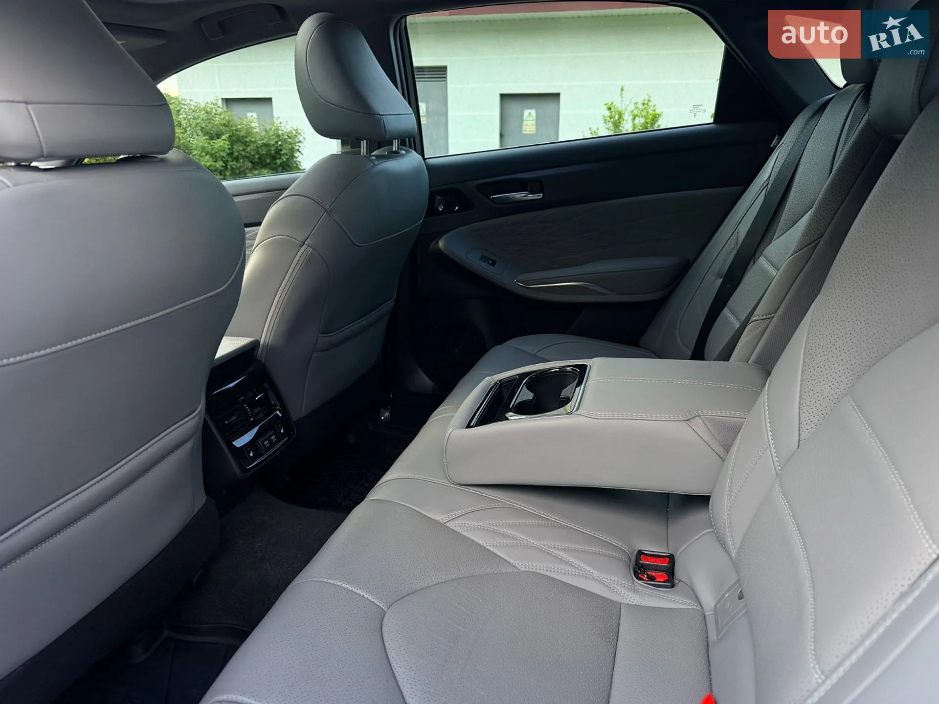 2019 Toyota Avalon - мініатюра 14