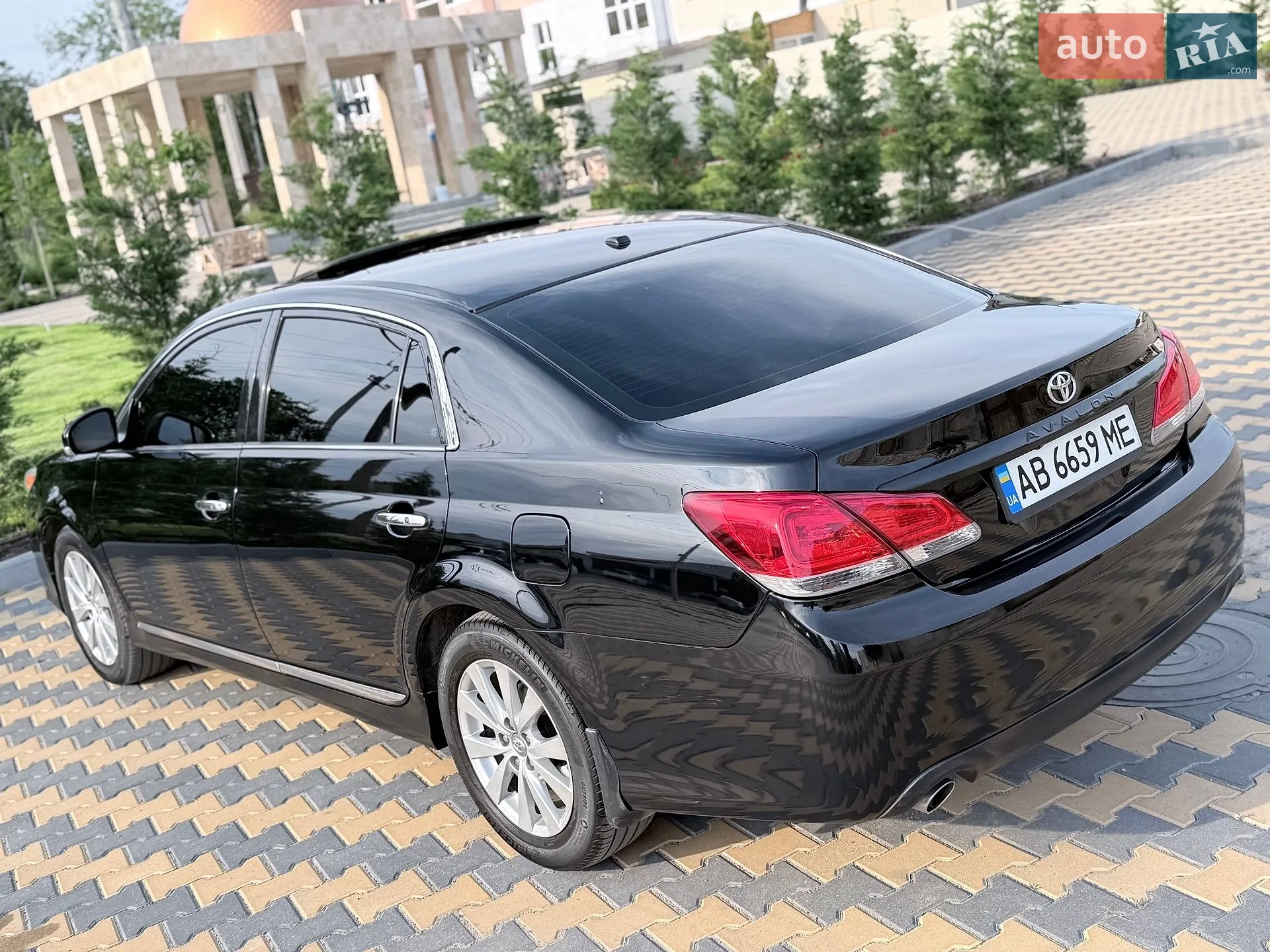 2010 Toyota Avalon - мініатюра 15