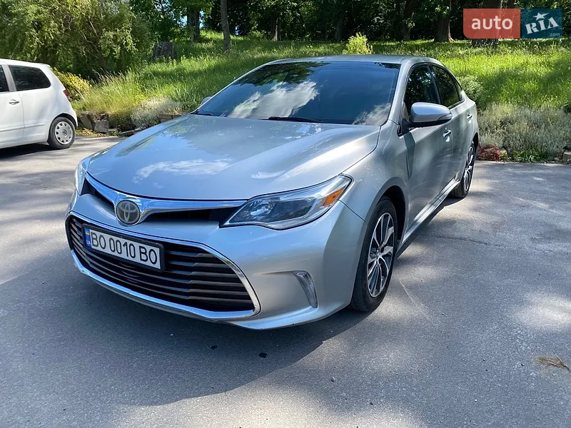 Toyota Avalon 2017