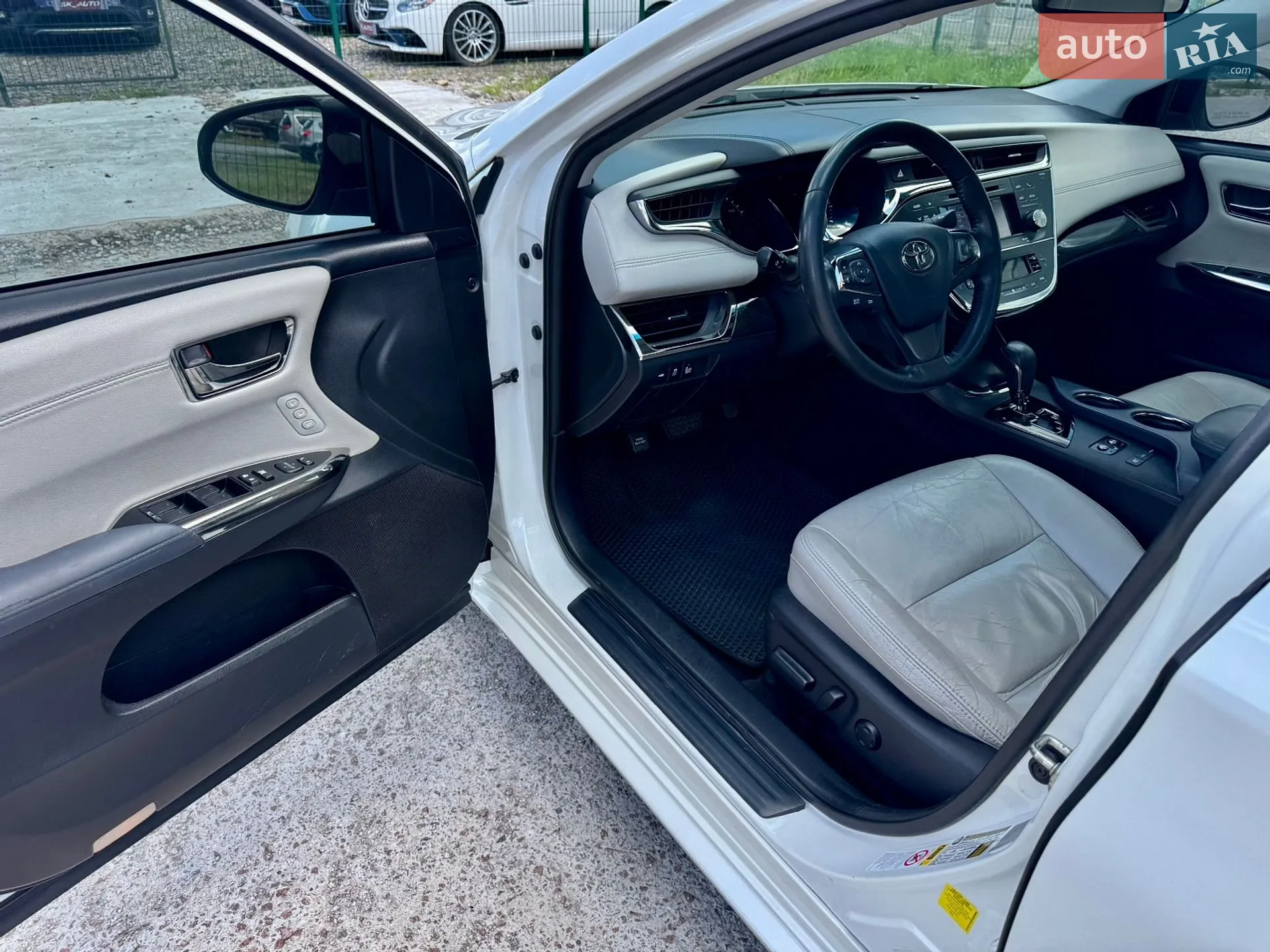 2013 Toyota Avalon - мініатюра 9