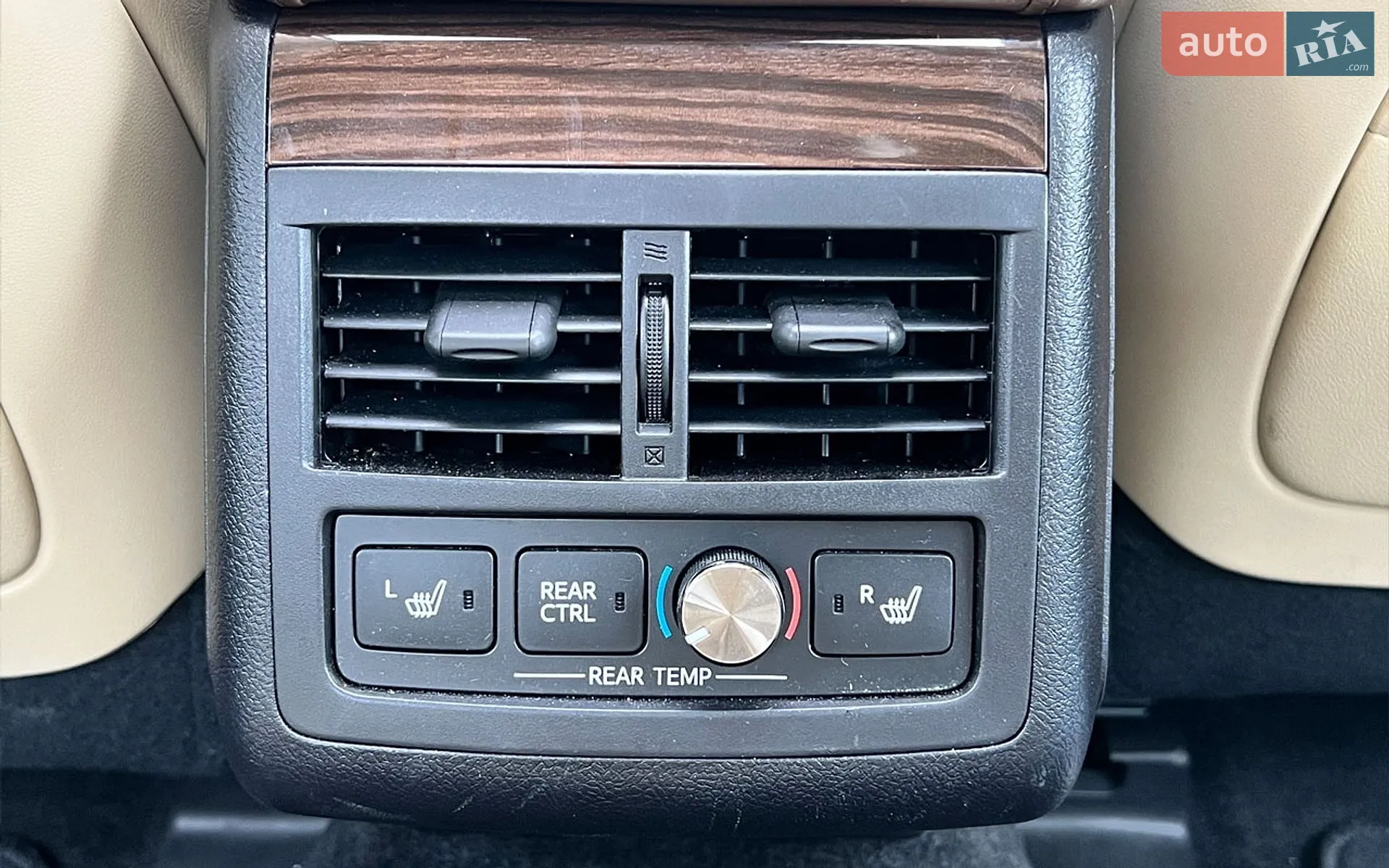 2015 Toyota Avalon - мініатюра 16