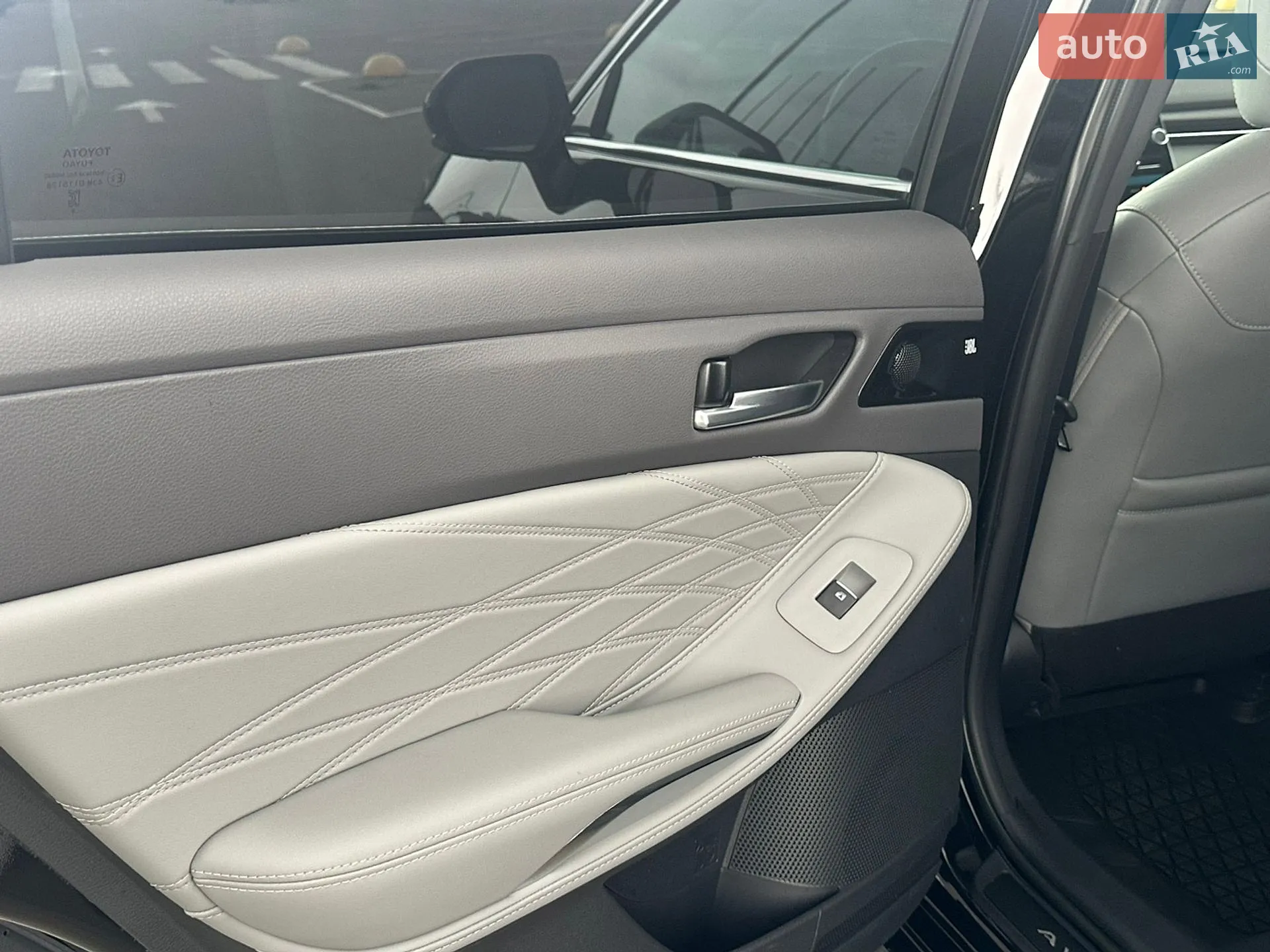 2021 Toyota Avalon - мініатюра 28