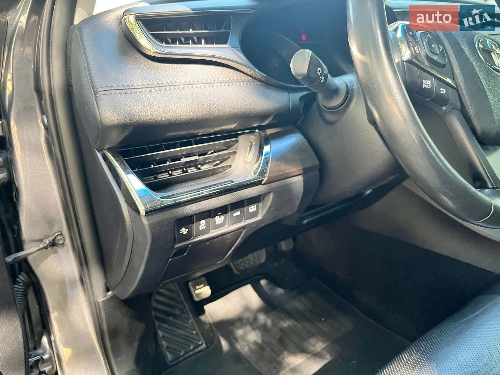 2018 Toyota Avalon - мініатюра 17