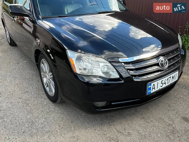Toyota Avalon 2005