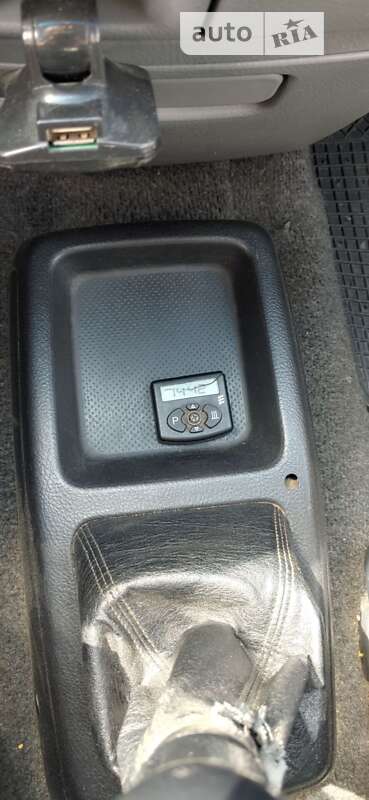Минивэн Toyota Avensis Verso 2001 в Яворове