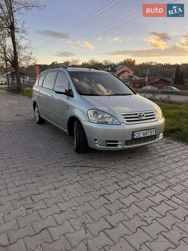 Минивэн Toyota Avensis Verso 2002 в Черновцах фото 6 Минивэн Toyota Avensis Verso 2002 в Черновцах