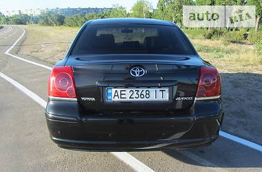 Седан Toyota Avensis 2003 в Кам'янському