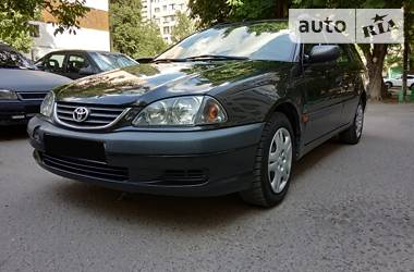 Универсал Toyota Avensis 2001 в Одессе