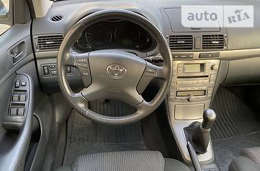 Седан Toyota Avensis 2007 в Никополе