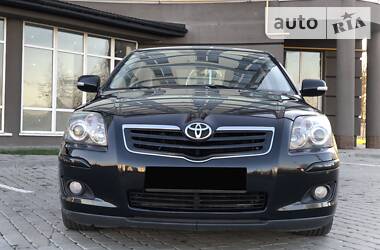 Седан Toyota Avensis 2008 в Ивано-Франковске