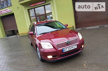 Универсал Toyota Avensis 2003 в Богородчанах