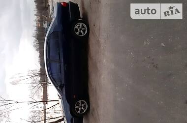 Седан Toyota Avensis 1999 в Киеве