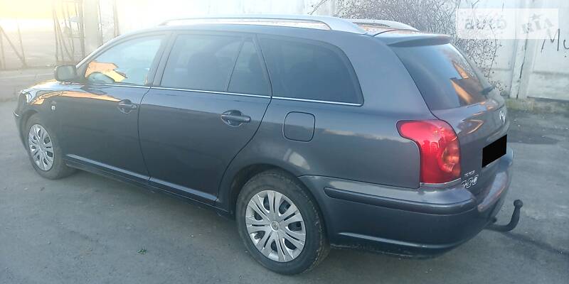 Универсал Toyota Avensis 2006 в Тернополе